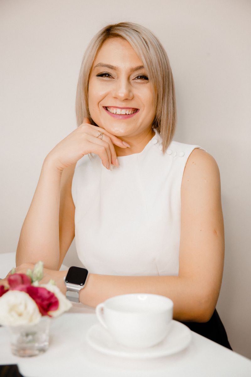 delovoj-fotoportret-devushki